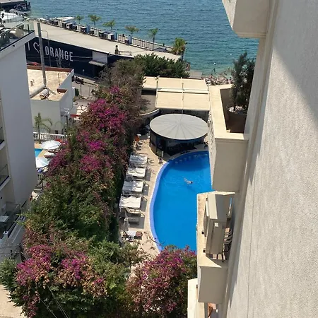 Wonderful For A Big Family Apartment Sarande